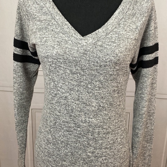 Long sleeve body con dress 🖤 - Picture 3 of 11